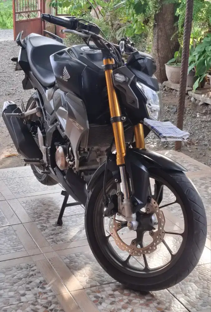 HONDA STREETFIGHTER 2023