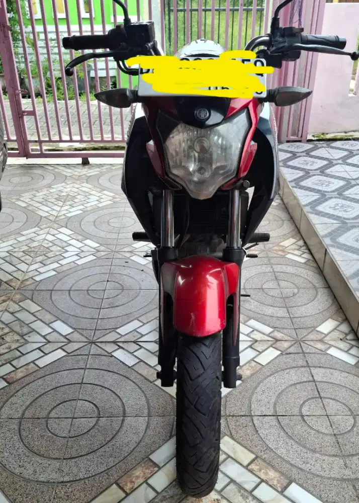 Dijual vixion 2015