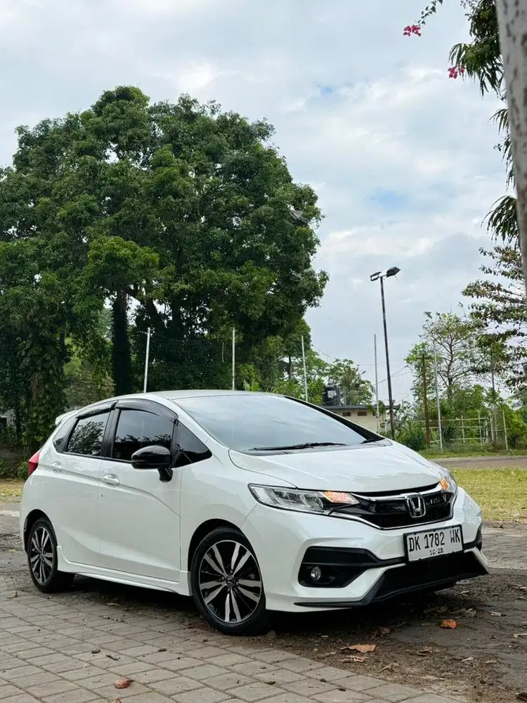 Jazz RS Facelift 2018 Manual Asli Bali Super Istimewa
