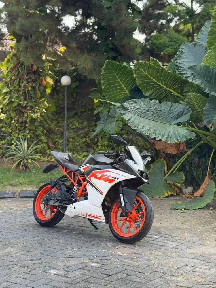 KTM RC200 2018 GOOD CONDITION