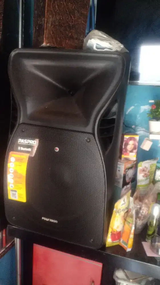 Speaker aktif Polytron