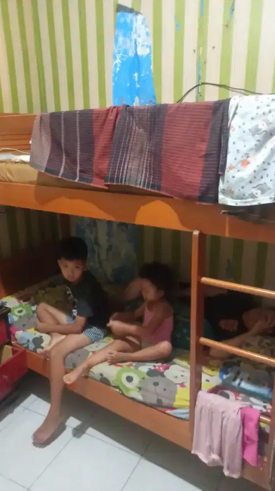 Kasur tingkat :)