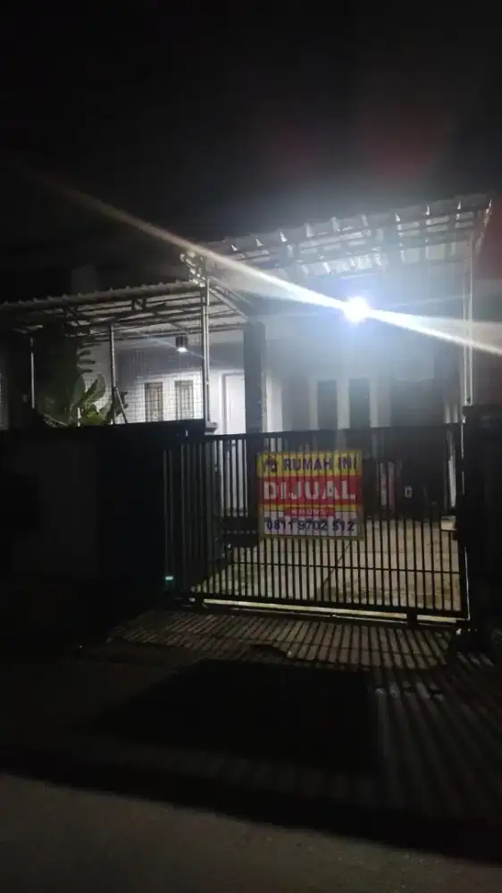 DIJUAL RUMAH PINGGIR JALAN