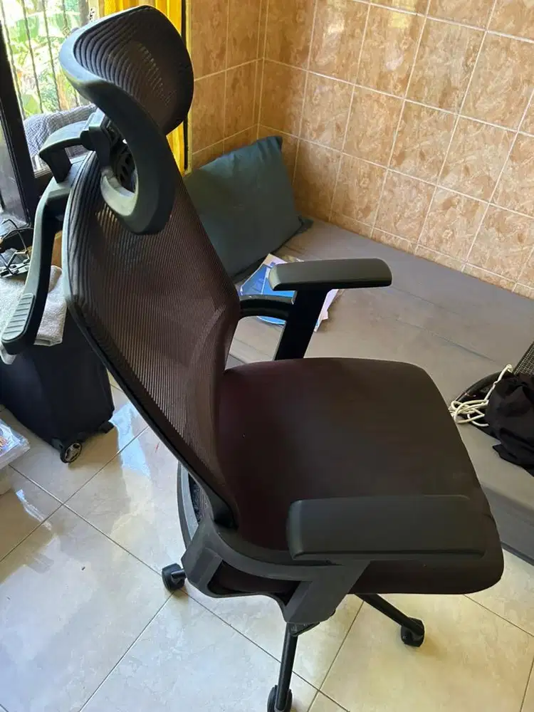 Kursi kantor ergonomis rexus NC-1 Hitam, kondisi bekas masi mulus