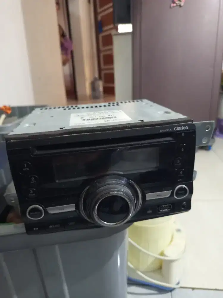 Pemutar audio bawaan pabrik Hyundai Grand Avega.