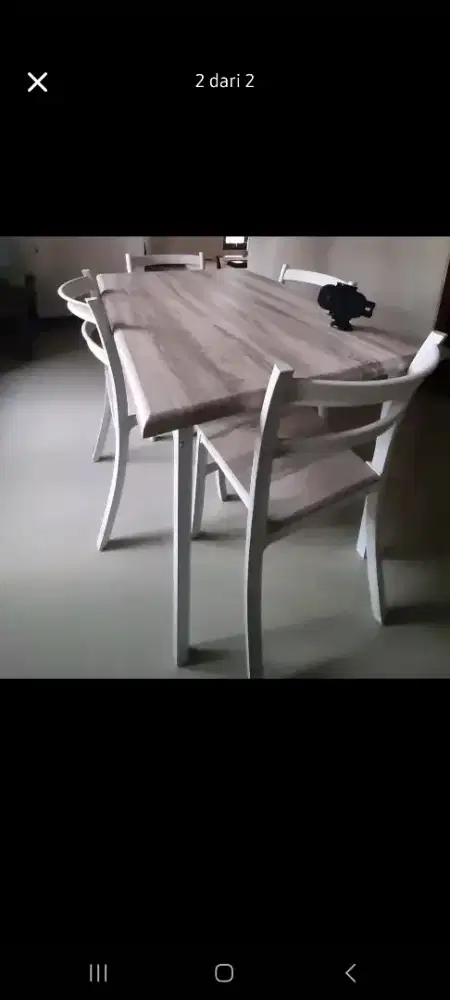 Meja makan .. 1 meja 4 kursi