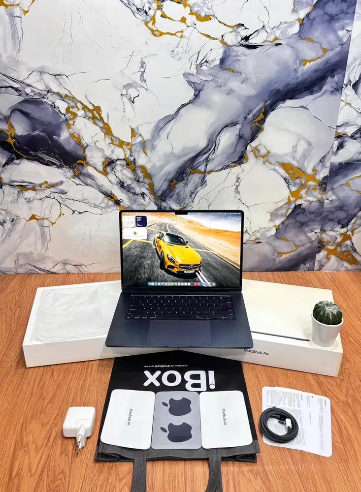 MacBook Air 13 M5 2026, garansi on 24 juli 2027