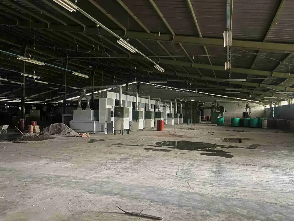 sewa gudang strategis