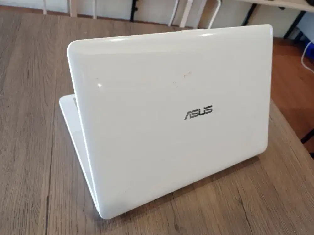 Asus x441s celeron n3060 mulus pemakaian josss