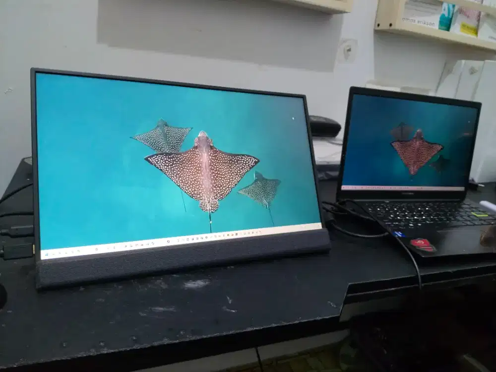Dijual Monitor Portable External merk ViewSonic 15.6 inch VG1655