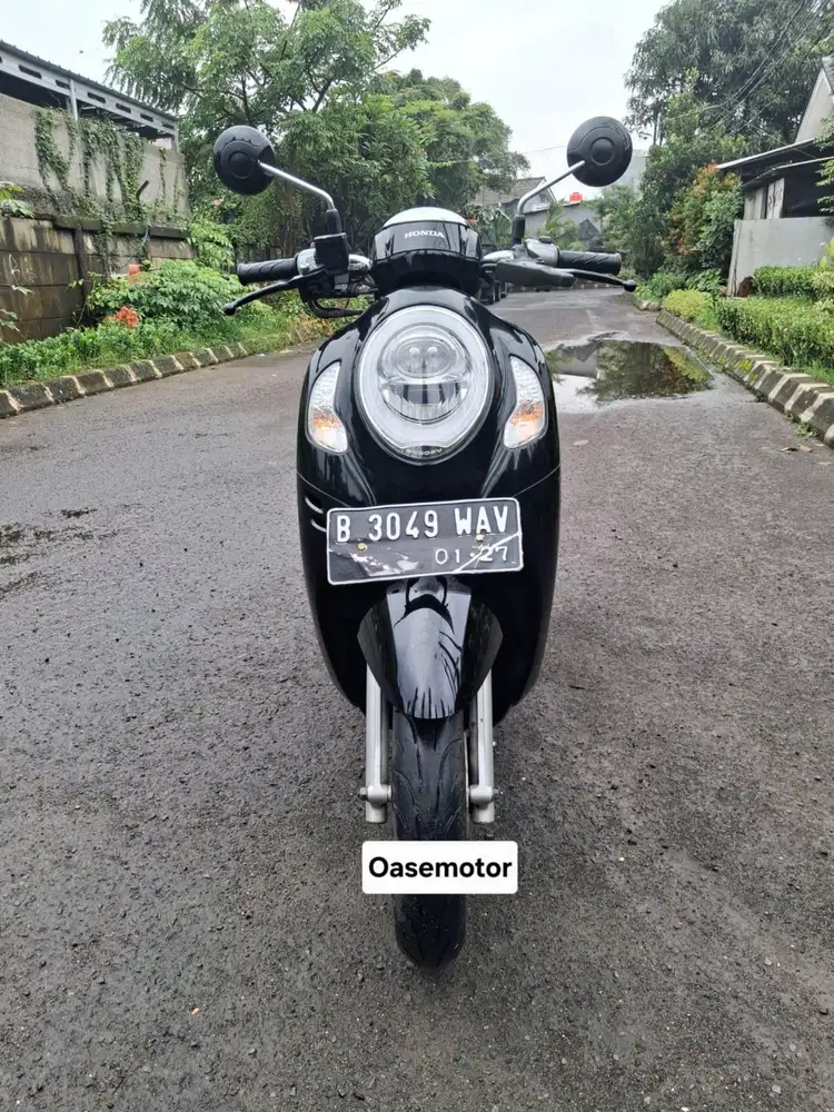 (B) All New Honda Scoopy Pristage CBS ISS Tahun 2022