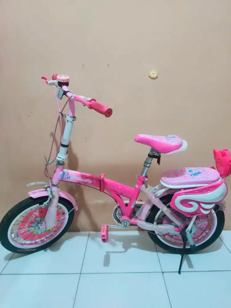 Sepeda lipat Atlantis