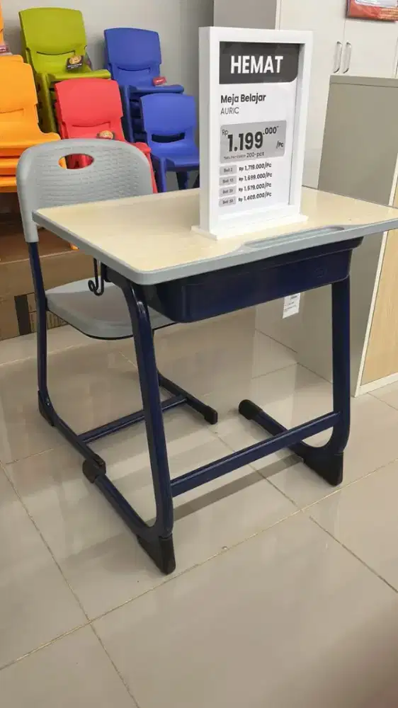 Selma Auric Set Meja & Kursi Sekolah - Biru Navy
