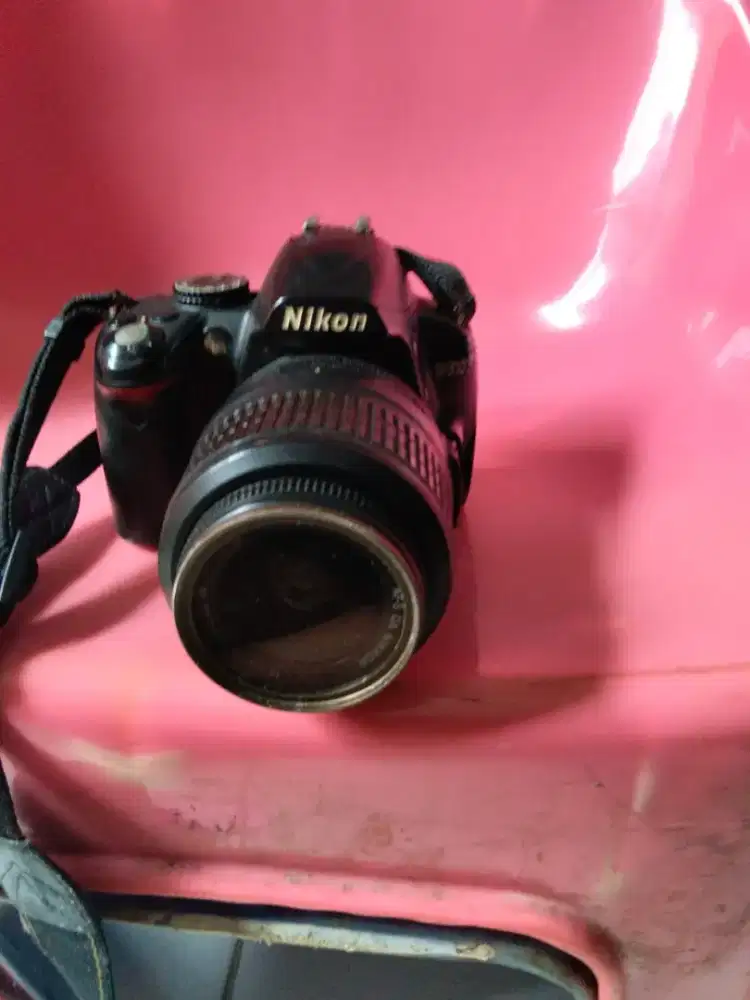 KAMERA NIKON D3000