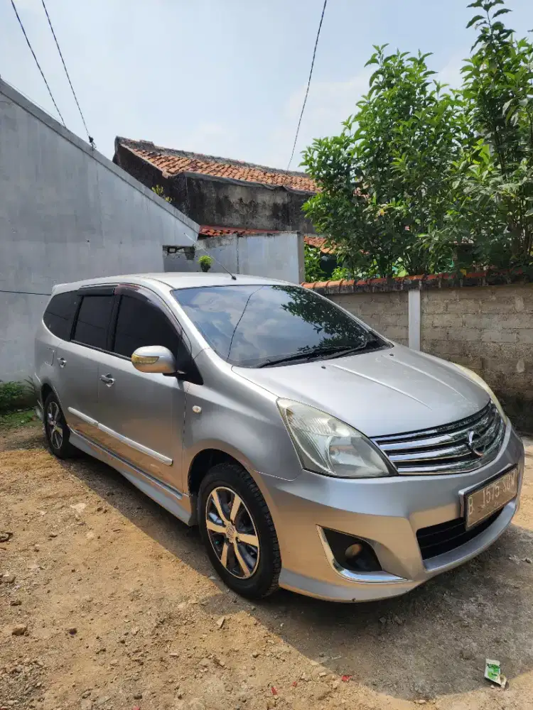 Nissan Livina HWS Anniversary 2011
