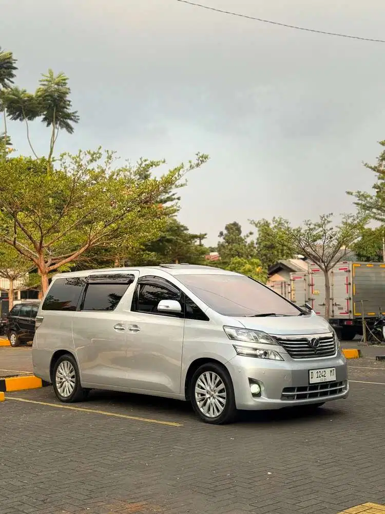 Vellfire 2008 premium sound