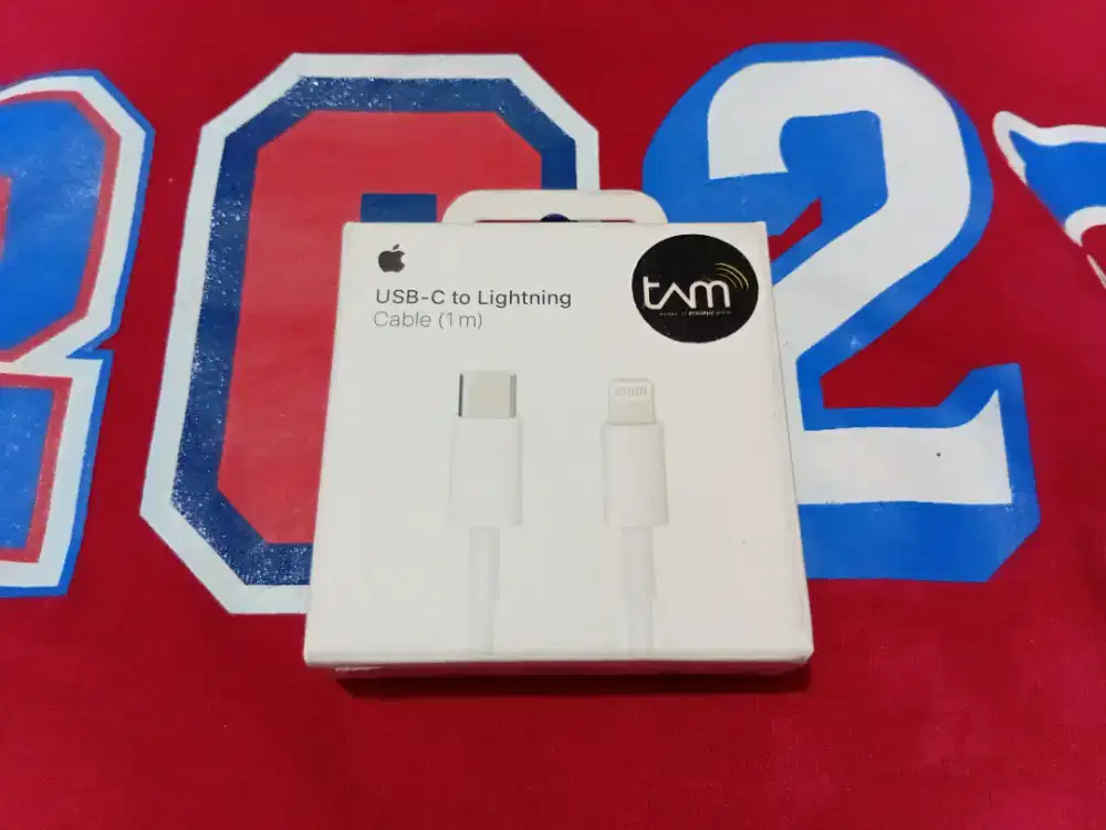 Kabel Data Original ibox Iphone 20w Tipe C To lighting  Kondisi baru,