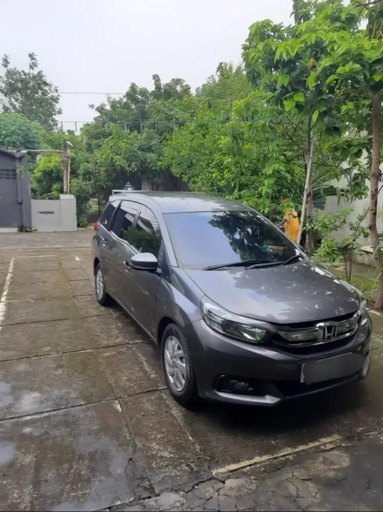Mobilio E cvt 2018 manual  abu abu