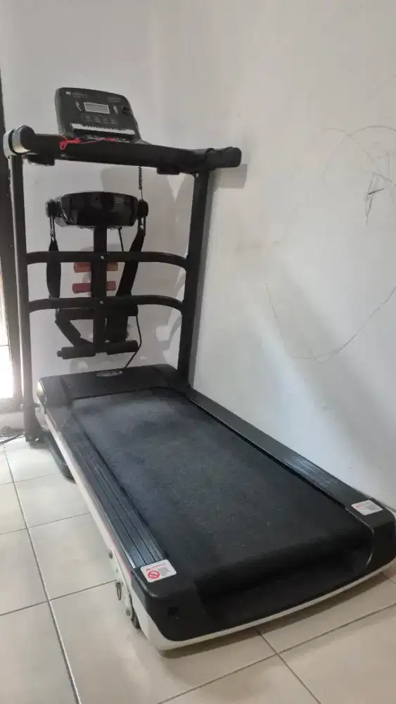 Treadmill Total Fitness Elektrik Multifungsi TL-607