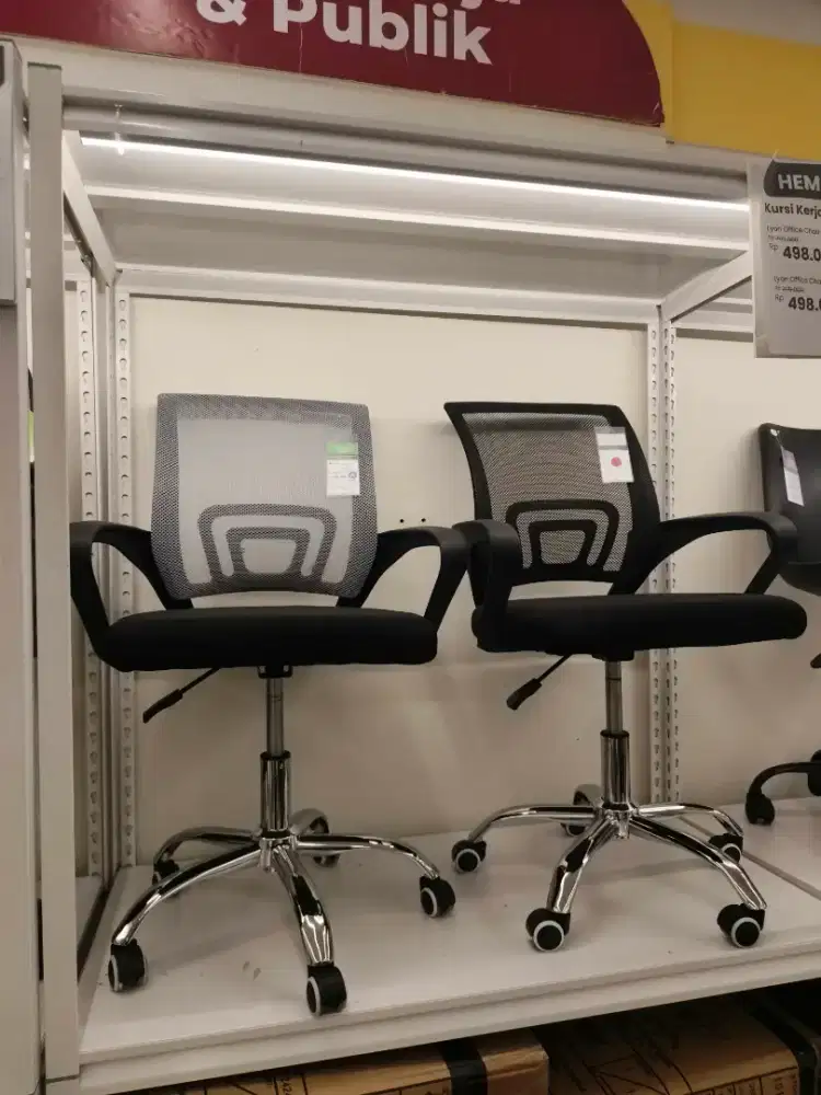 Kursi kantor minimalis