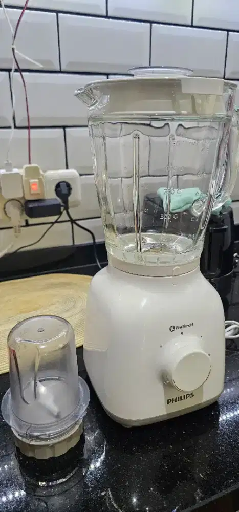 Blender Philips bekas berkualitas (kaca)