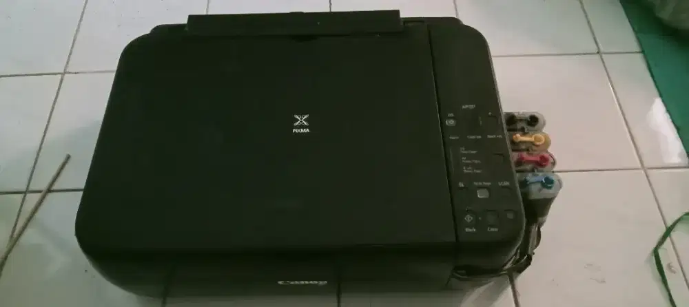 printer merk canon warna hitam