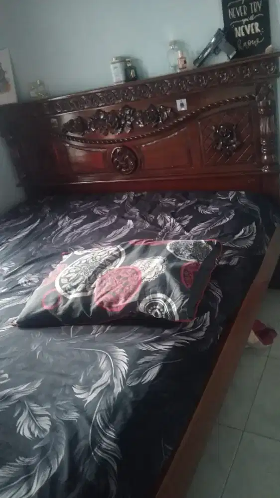 Dijual Divan asli Jati motif tambang
