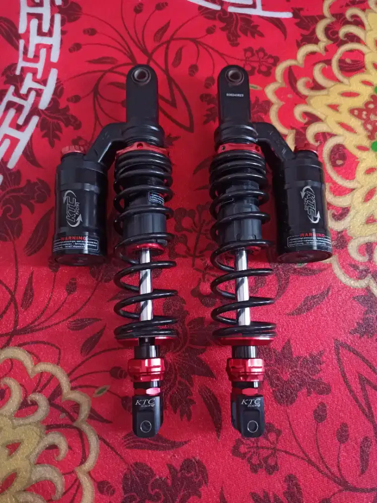 Shock ktc extreme bekas PCX 160 mulus no minus
