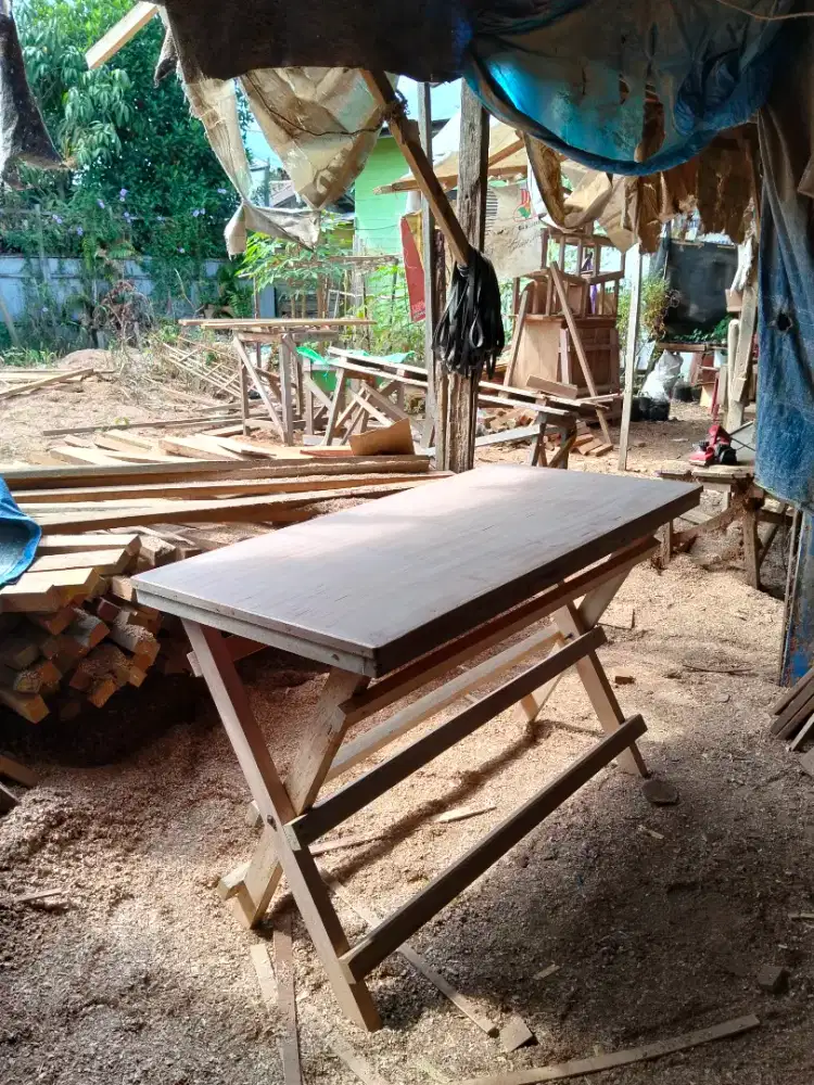 Meja lipat warung makan