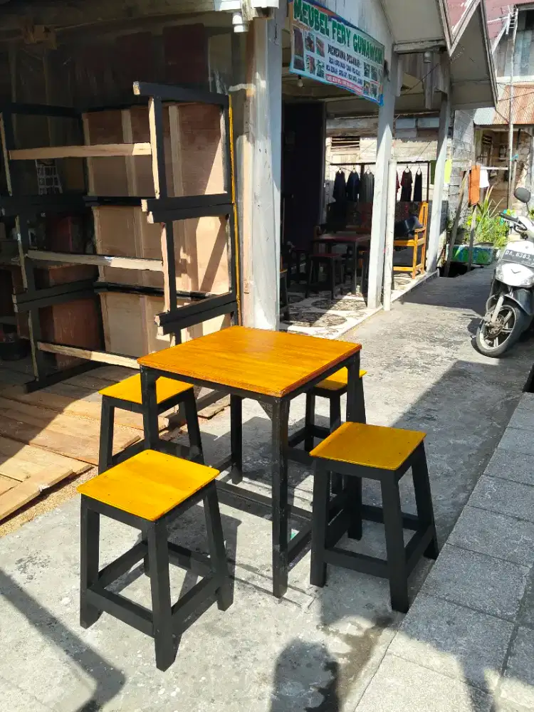 Meja kursi warung makan cafe walkop