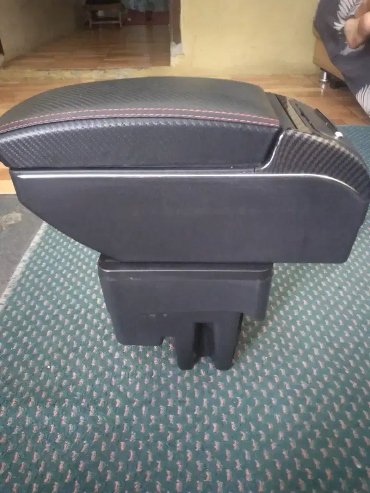 Console box arm rest xenia avanza
