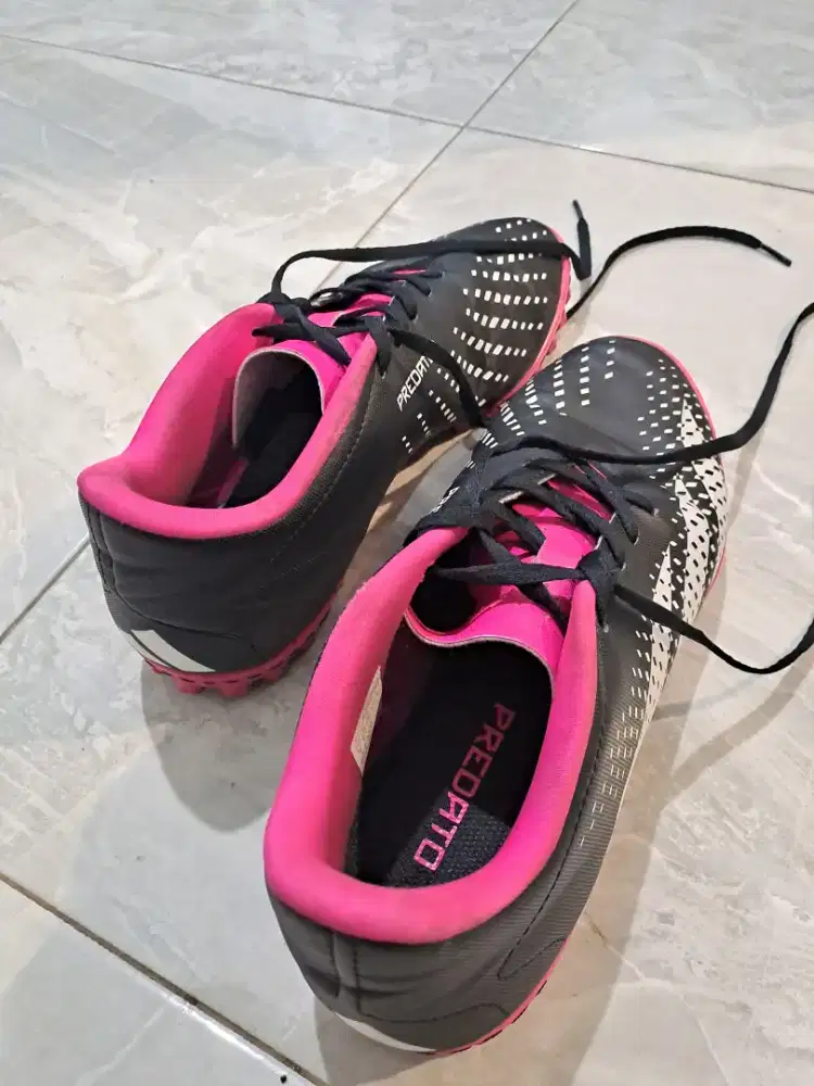 sepatu mini soccer adidas predator accuracy 4 ori ukuran 42