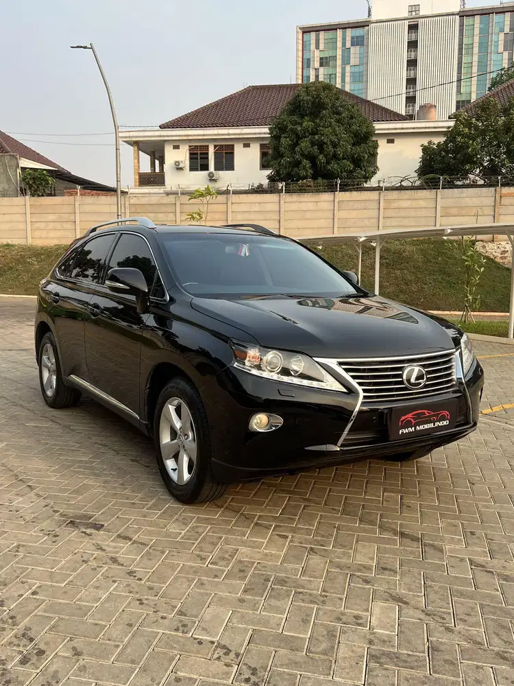 Lexus RX270 2.7 AT 2013 hitam, mulus