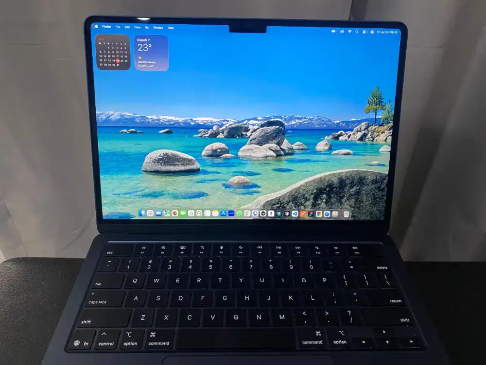 Macbook air M4 13 2025 16gb / 512gb fullset normal