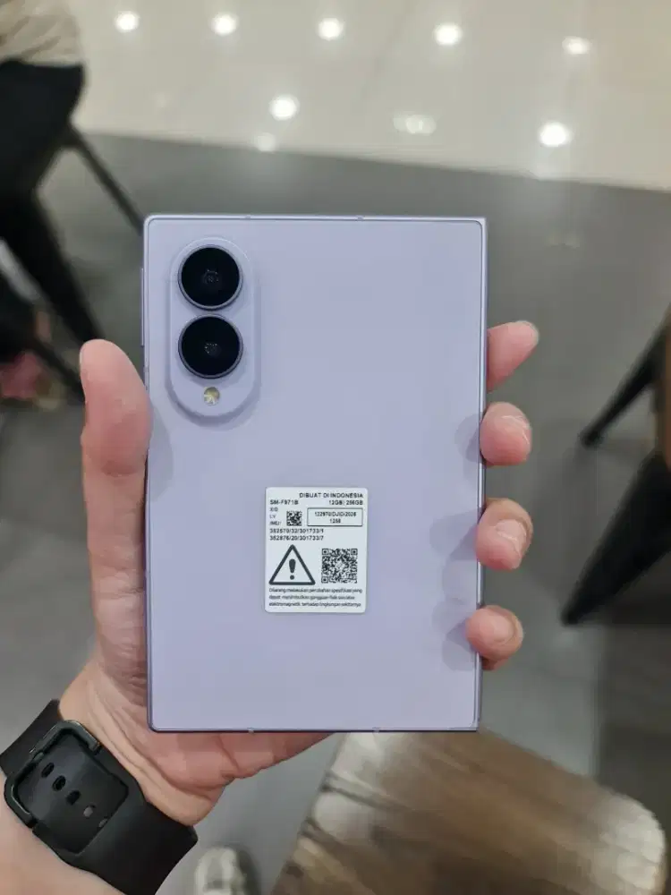 Pre order samsung galaxy fold 8 garansi resmi