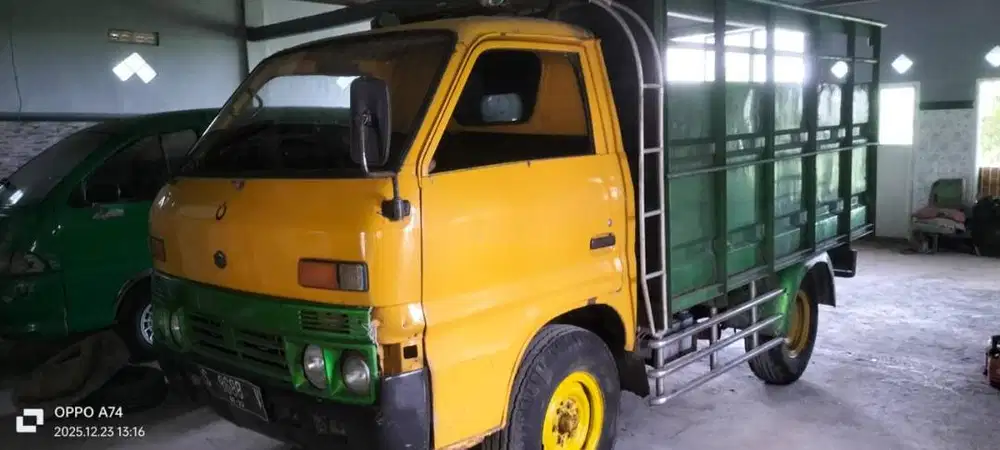 Isuzu KAD51 1988