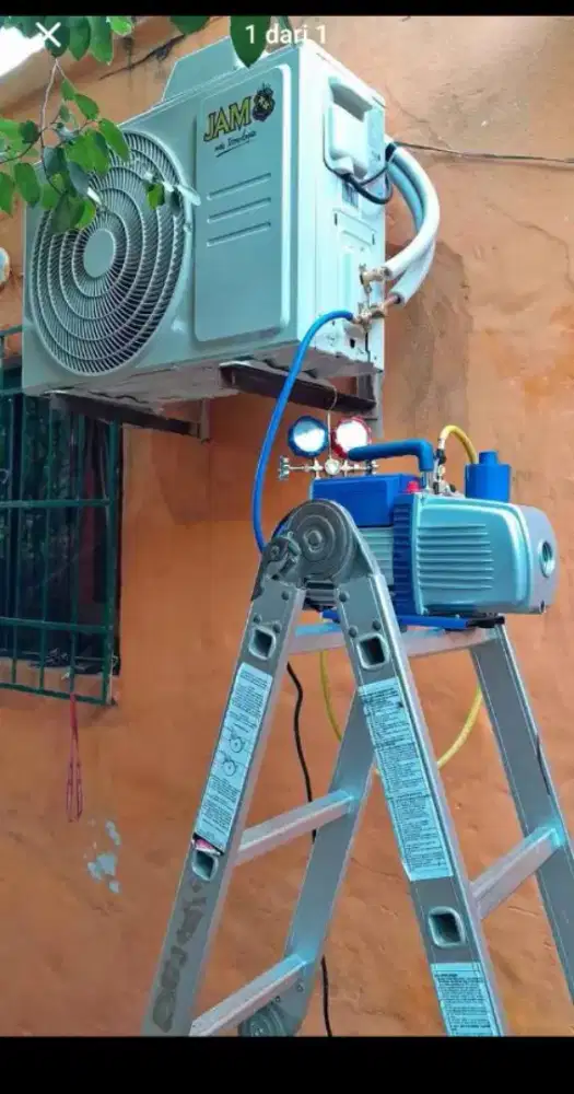 SERVICE AC TIDAK DINGIN BONGKAR PASANG AC CUCI AC TAMBAH ISI FREON DLL