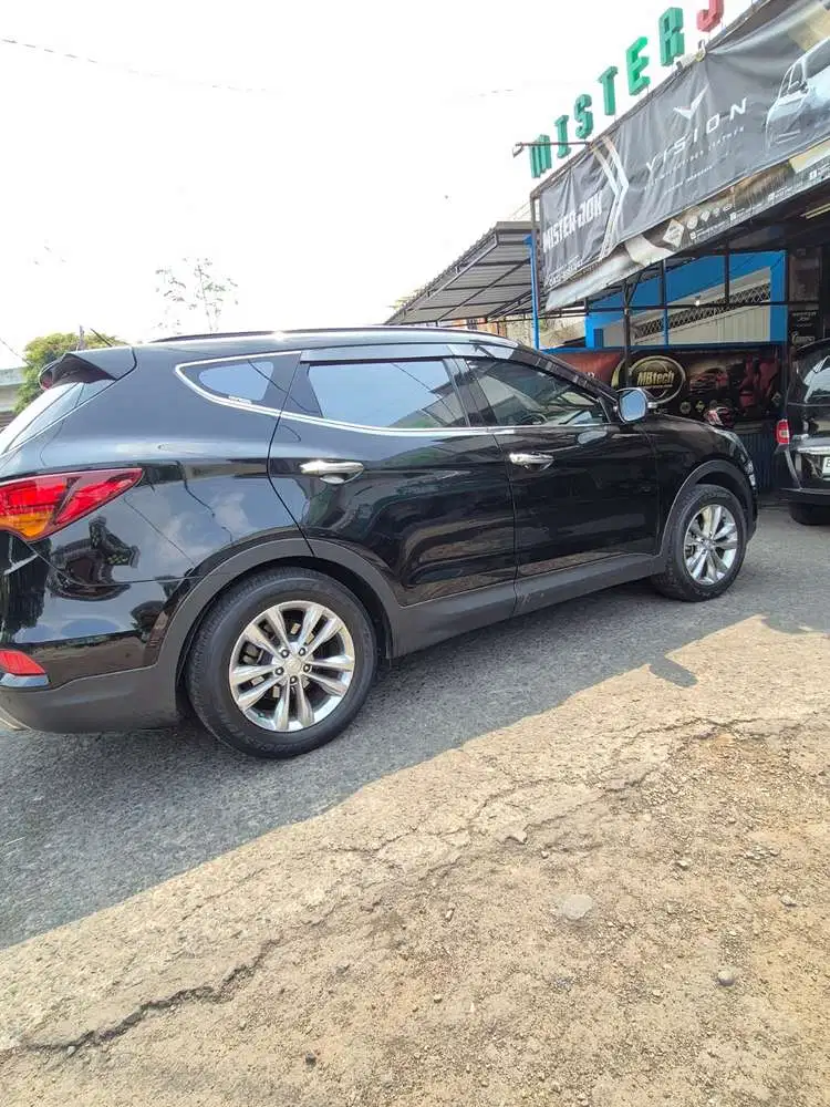 Hyundai Santa Fe 2016 Bensin