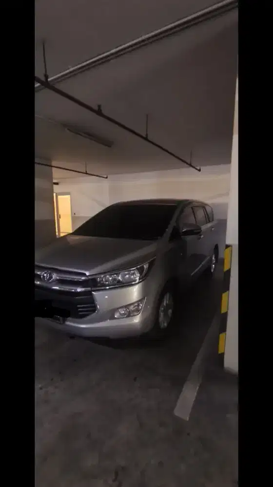 Kijang innova 2.0V AT Bensin
