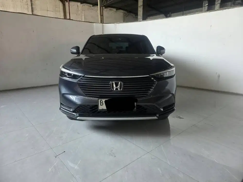 Low km 26rban Honda HRV SE AT ( Matic ) 2023 Abu2 Tua Mulus plat genap