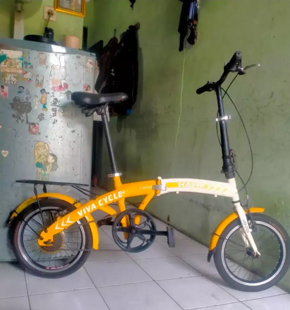 Sepeda lipat hawk UK 16