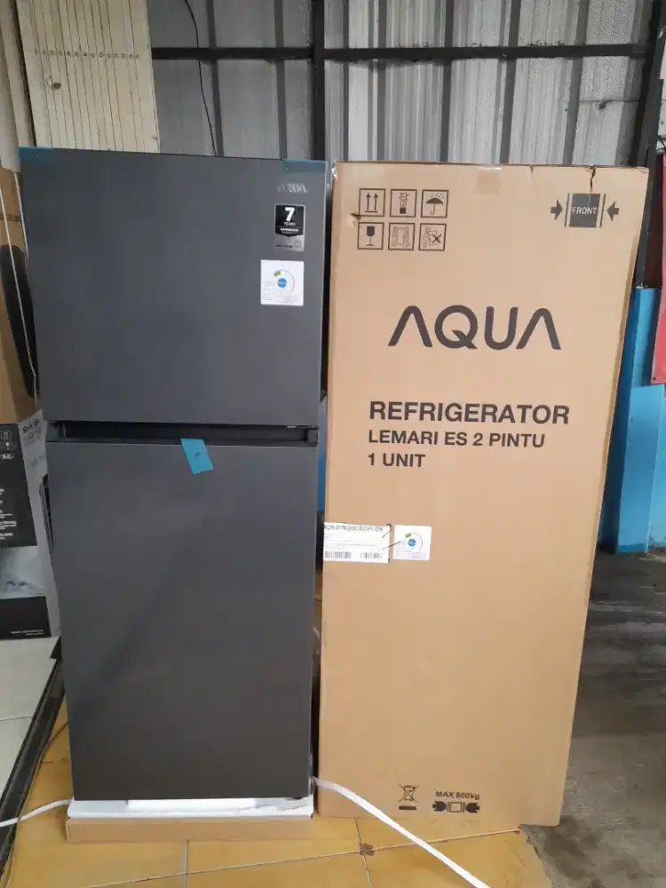 KULKAS AQUA AQR-DTM268CB(DP)