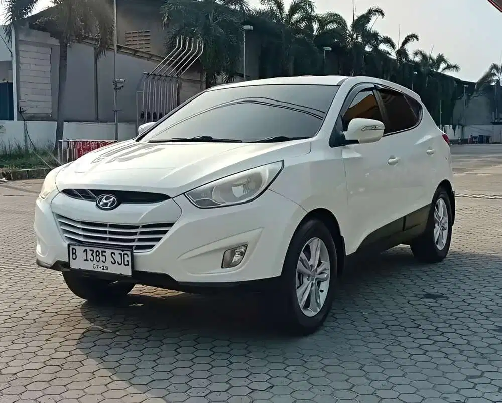 Hyundai Tucson tahun 2012 AT