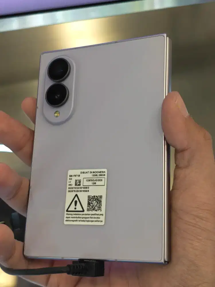 PRE ORDER SAMSUNG ZFOLD 8 HANYA DI KREDIVO