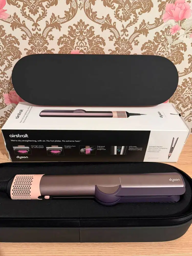 Dyson Airstrait Strawberry Bronze / Blush Pink - Muluss Insurance 2027
