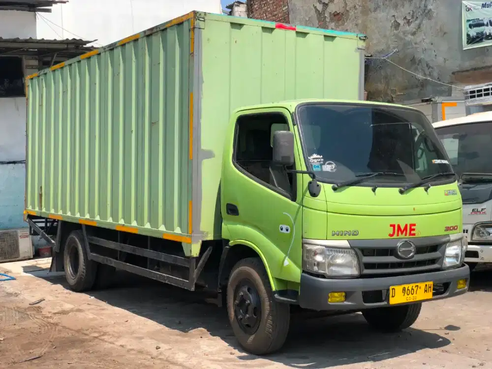 Hino Dutro 130MDL Long double box 23 kubik 2020
