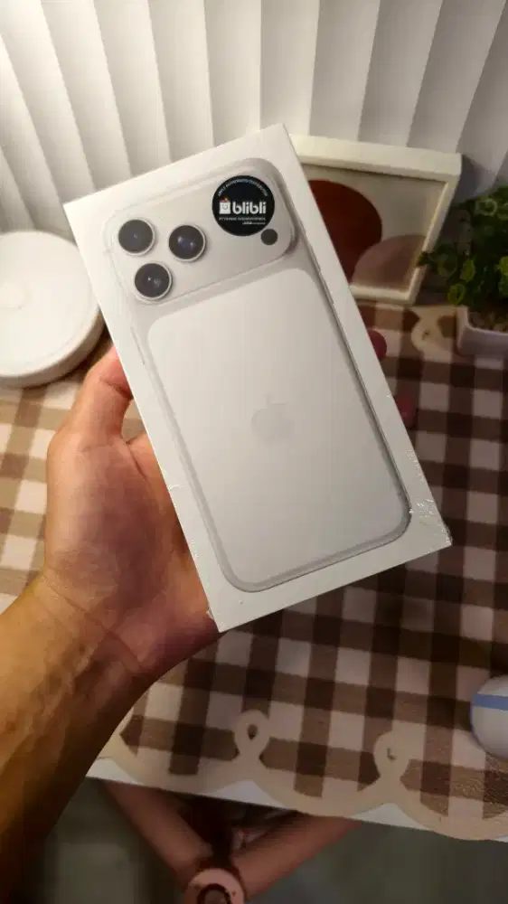 iPhone 17 pro max 256 silver baru segel garansi resmi