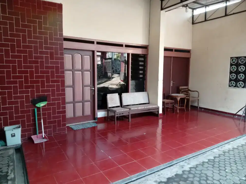 Dikontakkan rumah Dewi Sartika Barat 6