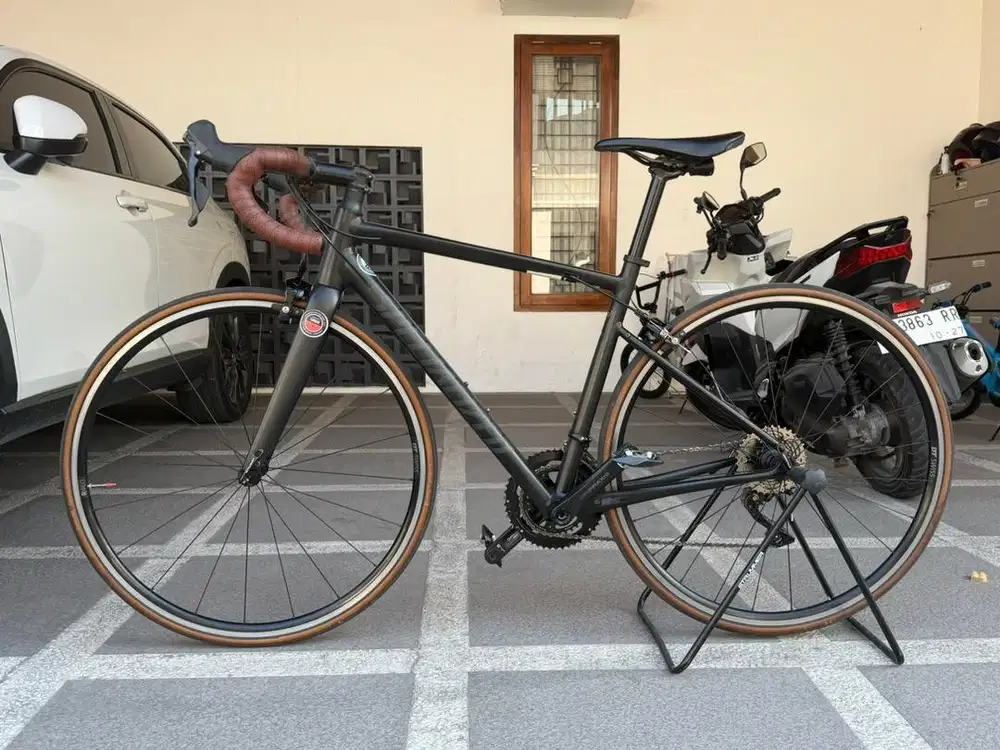 Road bike Specialized Elite E5 Black/Blue size 52