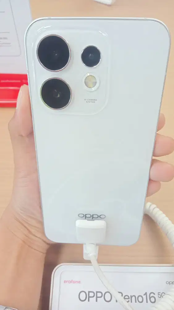 Kredit Oppo Reno 16